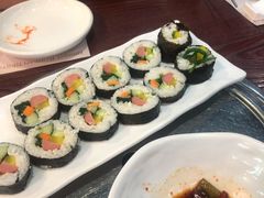 紫菜包饭-明成宫韩国料理(沃尔玛购物广场店)