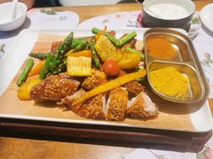 -花舍·新派粤菜·西餐·下午茶(亚运村·鸟巢店)