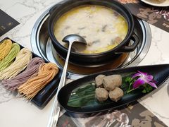 -顺德公猪肚鸡·椰子鸡(惠东天虹店)