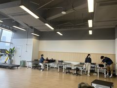 -锐博康复门诊(徐汇店)