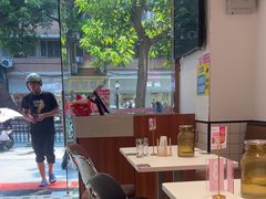 -华辉拉肠(广园店)