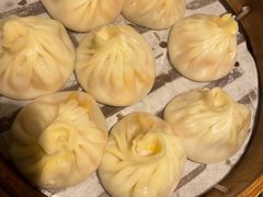 -馋三尺蟹粉小笼(人民广场店)