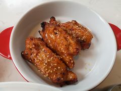 蜜汁焦香伴翅-必胜客(大宁路店)