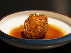 鸭黄狮子头-梅飞酒家(桑园路店)