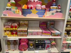 -泡泡玛特POPMART(上海环球港店)