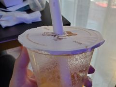 -沪上阿姨鲜果茶(世茂广场宽厚里店)