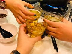 -鲜入围煮花胶鸡海鲜火锅