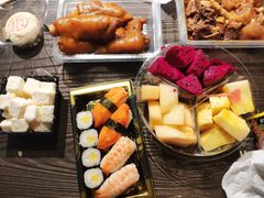 -盒马鲜生(莱蒙都会店)