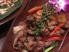 藏族香炒牛肉-花马天堂云南餐厅 Lost Heaven(高邮路店)