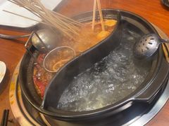-牛小嫩串串火锅(老国贸总店)