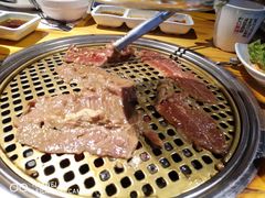 -唯成•韩国炭火烤肉 유성고기