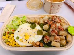 香辣年糕小龙虾饭-海盗虾饭·剥好的小龙虾饭(SOHO尚都店)