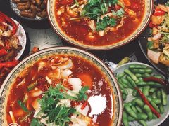 -聚汇三少·龙虾·中餐厅(莫邪路新天地店)