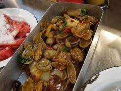 -马路牙子烧烤音乐酒馆(望京店)