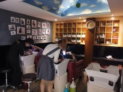 -PE SALON