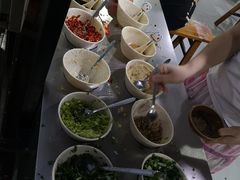 -灌县老妈砂锅串串香(万科红生活广场店)