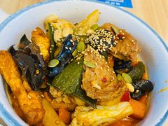 -轻蔬不用等·素食(江苏路店)