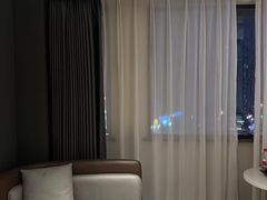 -朵兰达V酒店(长沙砂子塘地铁站店)