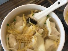 -笑来喜馄饨小笼工坊店(湖滨街店)
