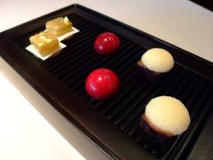 自制甜品三种-Caprice(香港四季酒店)