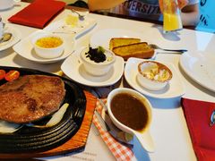 -爱丽丝牛排西餐厅(光谷步行街店)