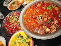 -麻六记(凤凰汇店)