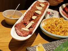 -炼火烤肉店