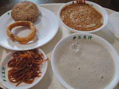 -尹三豆汁(天坛店)