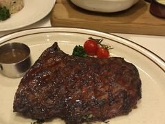 -马克西姆俄罗斯餐厅(通亚街店)