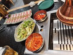 -臻牛烤肉
