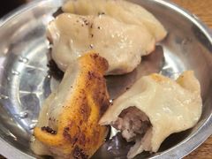 -黄阿姨锅贴大王(万航渡路店)