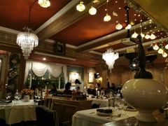 大堂-火车头法国西餐厅