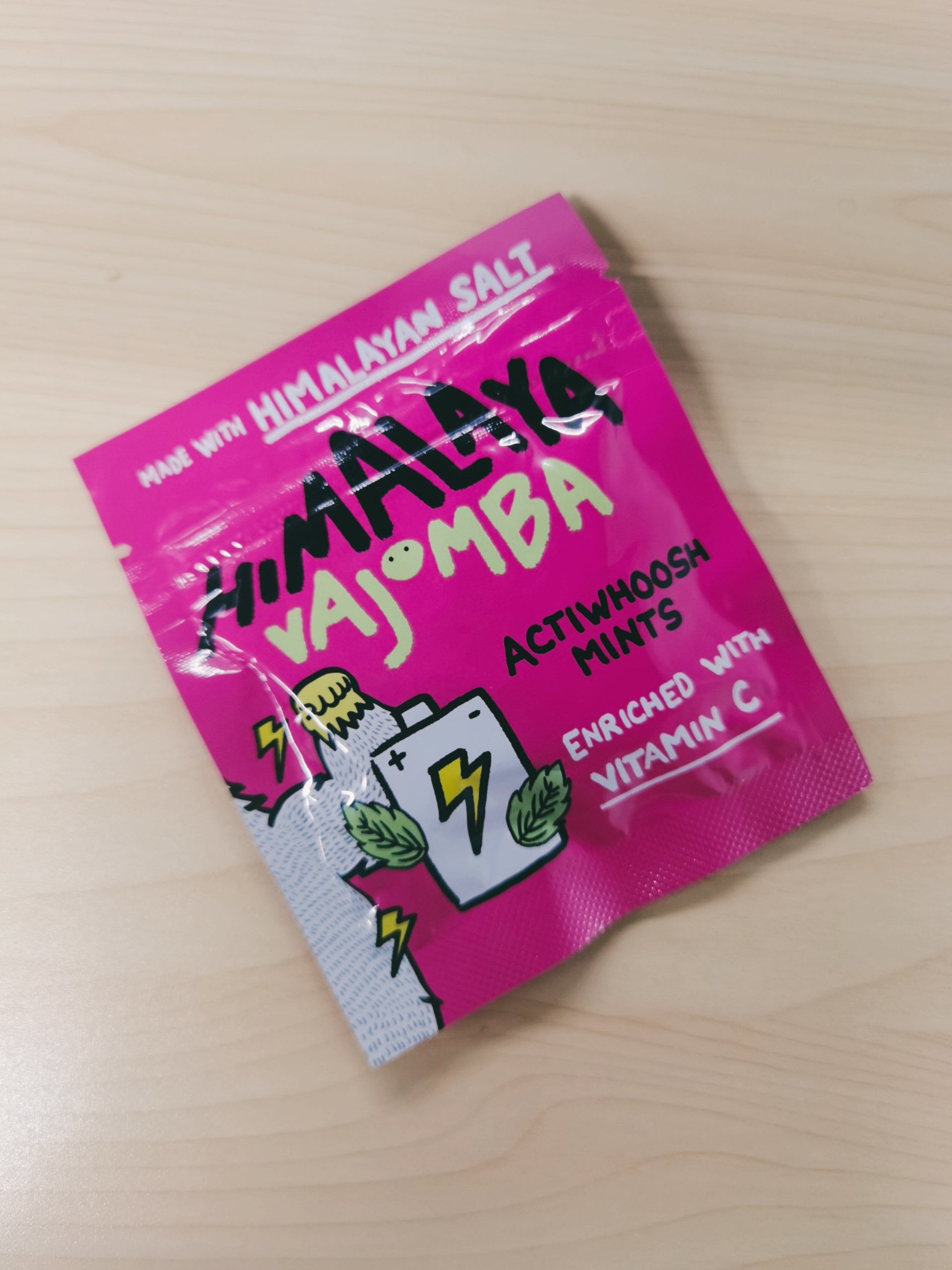 推荐真的很好吃的红牛口味润喉糖