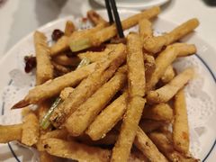 干煸藕条-刘胖子家常菜·蹄花焖藕(江汉路总店)