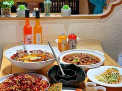 -柒月小火炉·新派川菜(金狮广场店)