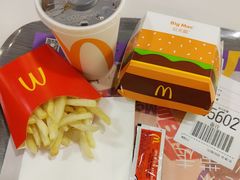 巨无霸套餐-麦当劳(新世纪环球中心店)