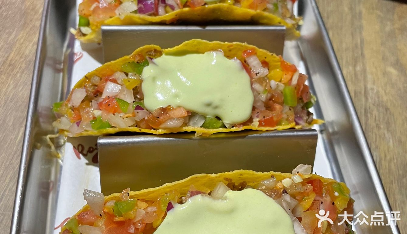 沈阳美式餐吧天花板