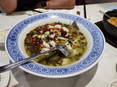 -聚鲜港（五洞）牛肉自选火锅
