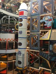 -嗨翻Hi-Fun竞技主题乐园·蹦床团建生日聚会(五棵松华熙店)