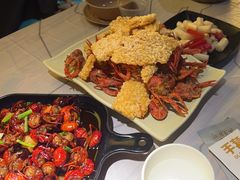 -巴厘龙虾·榜首油焖大虾(音乐学院·沿江酒馆店)