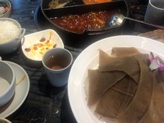 -热火朝天鲜切牛肉火锅(南强街巷店)