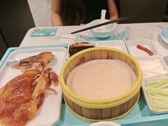 -姚姚酸菜鱼·金戈戈香港豉油鸡(喜荟城联名店)