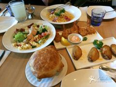 -必胜客(包头万达店)