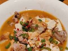 -聚鑫朋酸菜肥肠(九龙仓店)