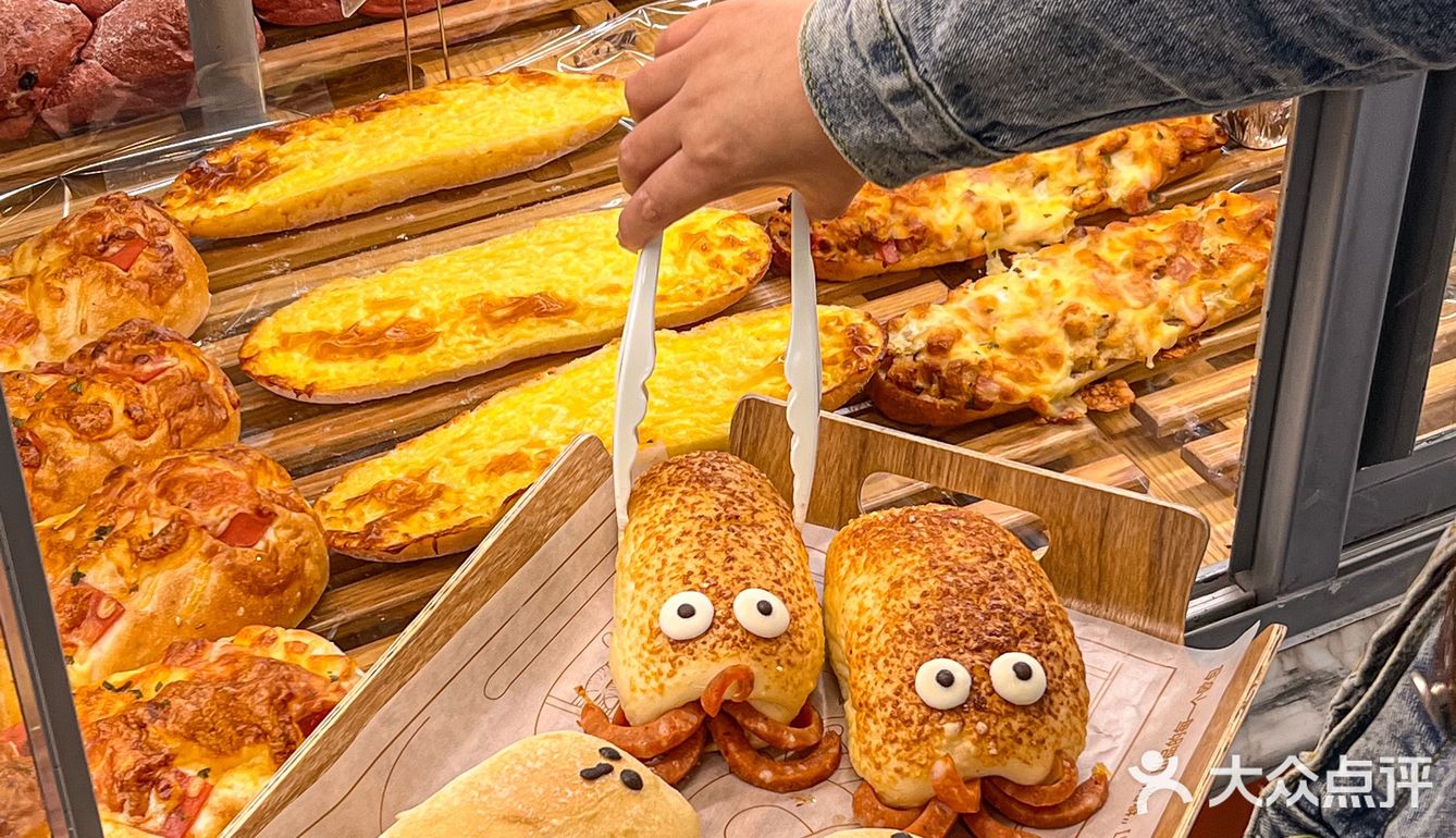 推荐买现拌麻辣泡泡干和现拌麻辣肉脯！追剧必备！