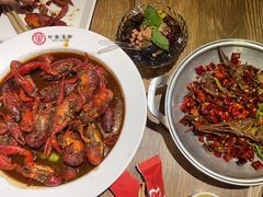 -叶派龙虾•招牌香辣蟹·海鲜(中海国际店)