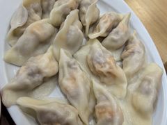 -新华贸购物中心(新华西道店)