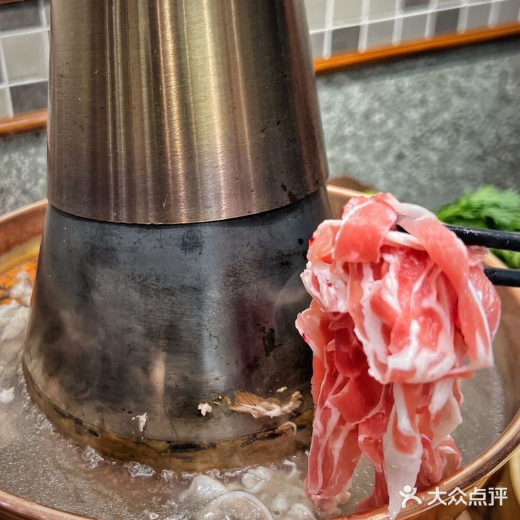 天鸿涮肉/老北京铜锅涮肉吃起来太治愈啦！