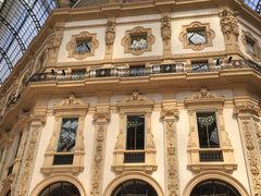 -埃马努埃莱二世拱廊