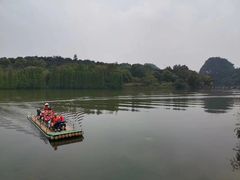 -星湖旅游景区七星岩